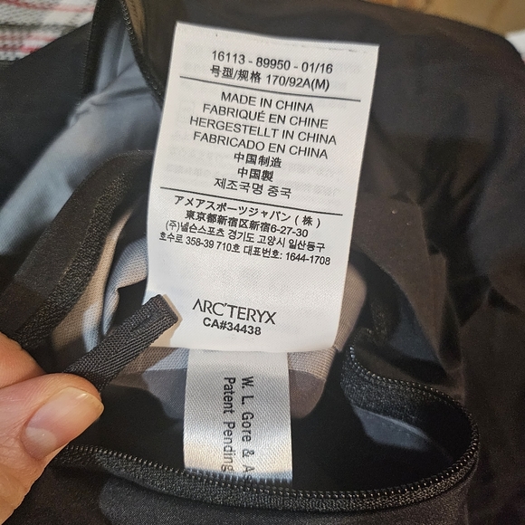 Arcteryx Women’s Imber Gore Tex Coat - Picture 10 of 11